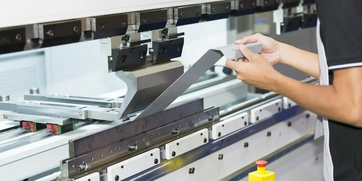 Biegen von Aluminiumblech: Schlüsselinformationen und Vorteile